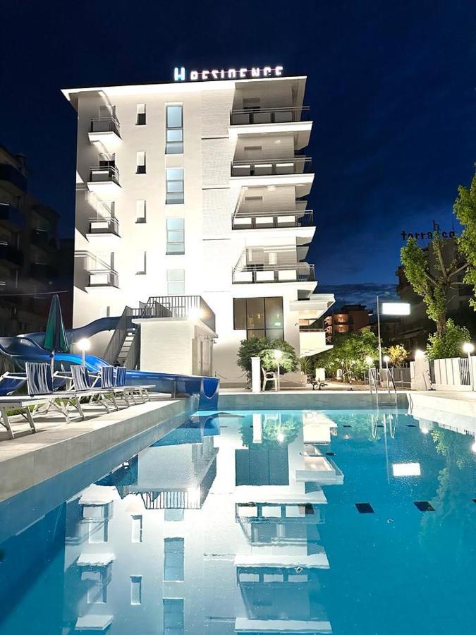 Clubhotel Residence Чезенатіко Екстер'єр фото