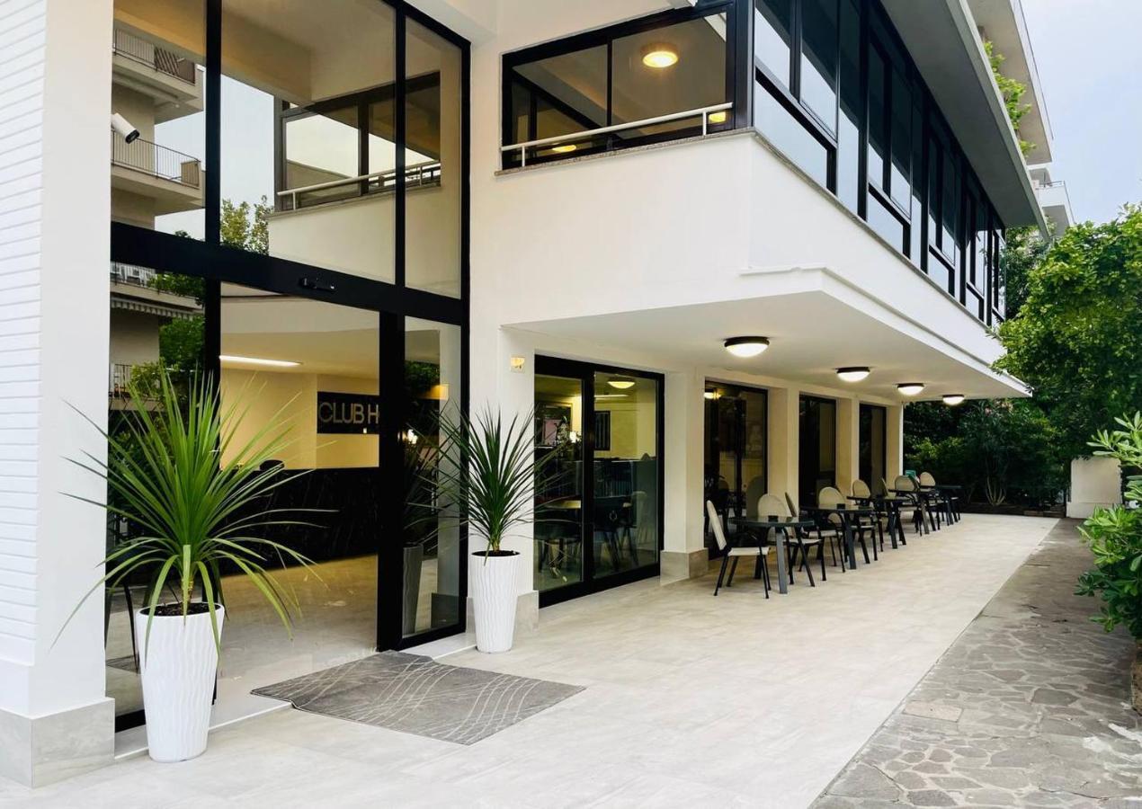 Clubhotel Residence Чезенатіко Екстер'єр фото