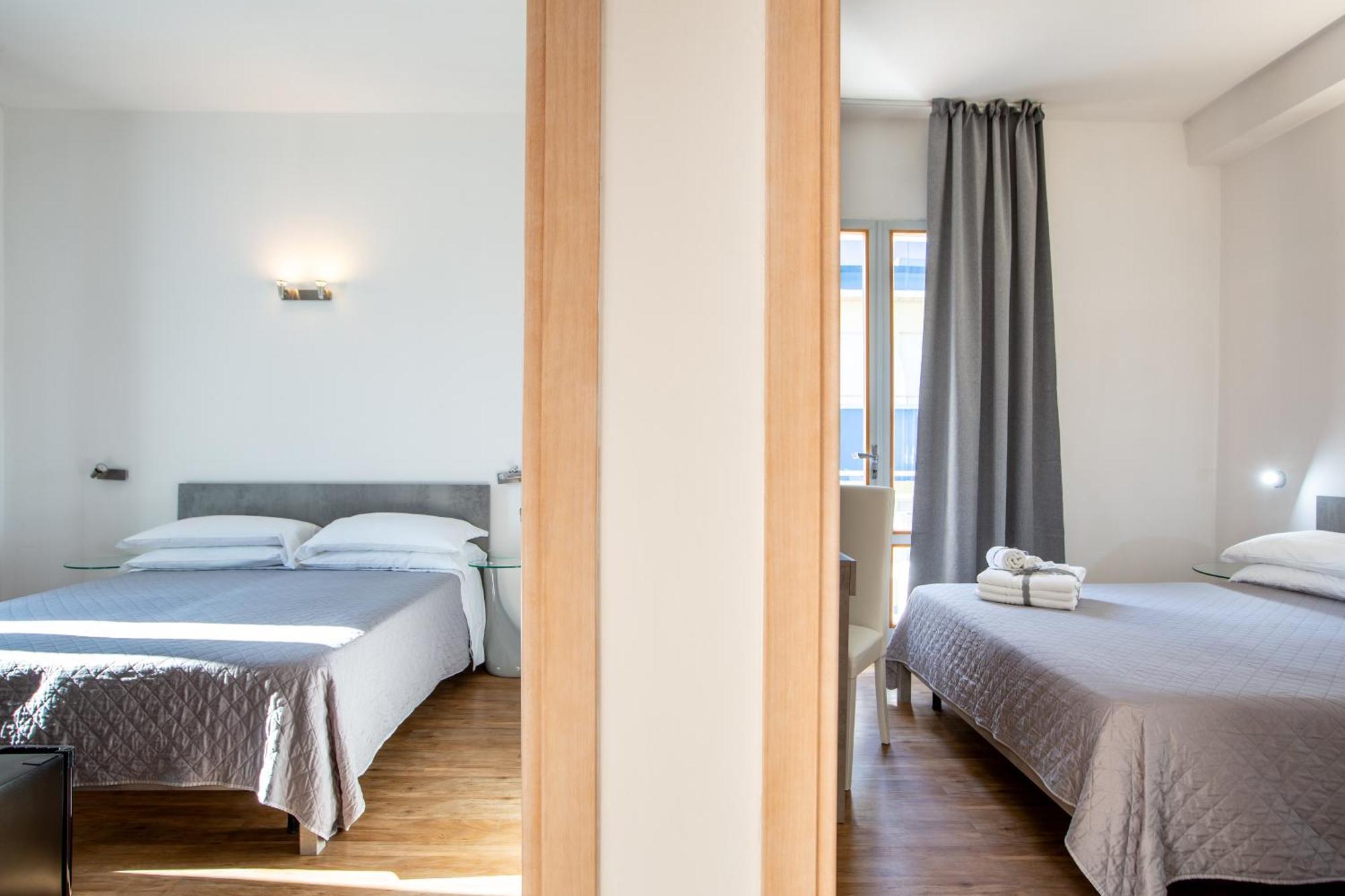 Clubhotel Residence Чезенатіко Екстер'єр фото